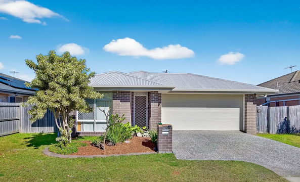 34 Feather Ct, Morayfield