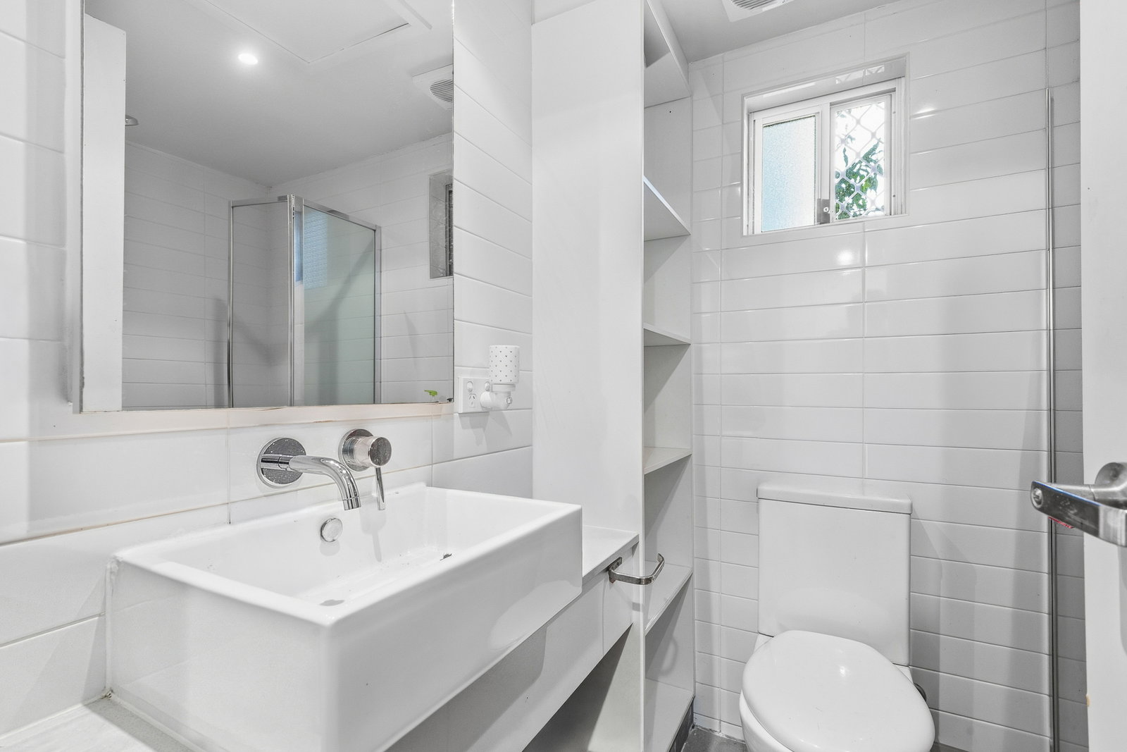 Listing image for 5 & 6/17 Erneton Street, Newmarket  QLD  4051