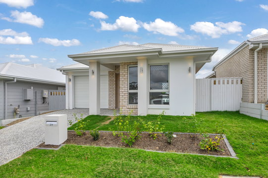 29 Sandy Creek Road, Flagstone