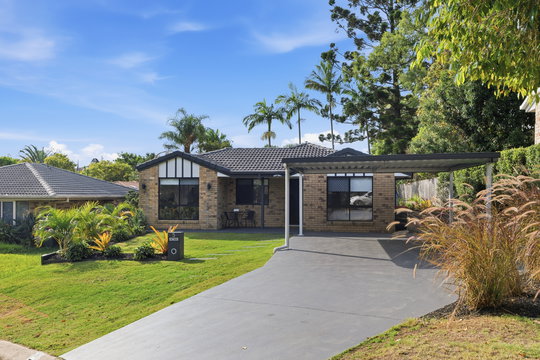 5 Roper Place, Kallangur