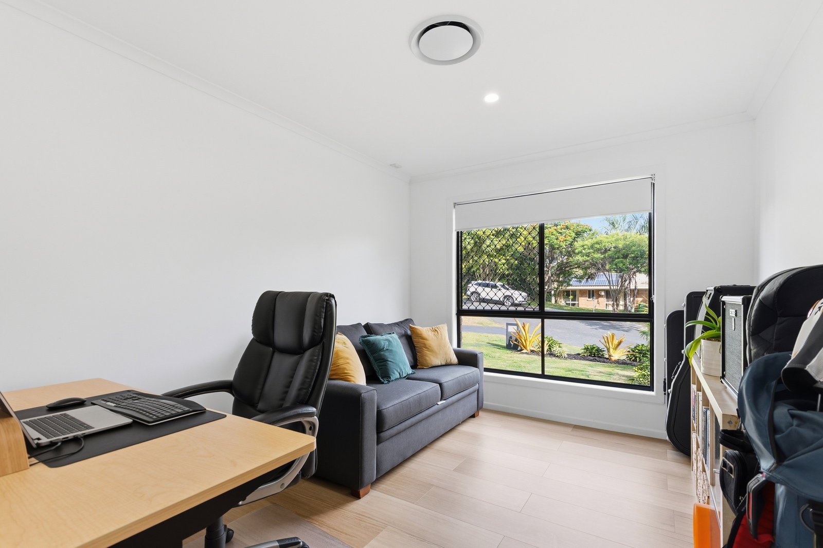 Listing image for 5 Roper Place, Kallangur  QLD  4503