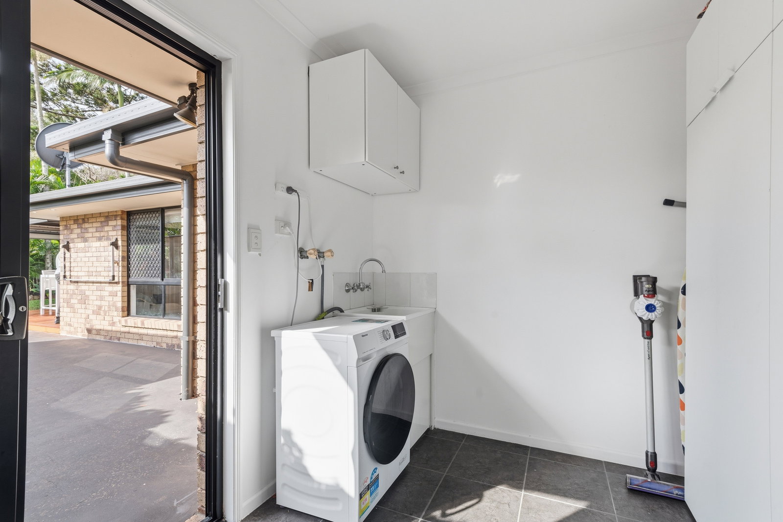 Listing image for 5 Roper Place, Kallangur  QLD  4503