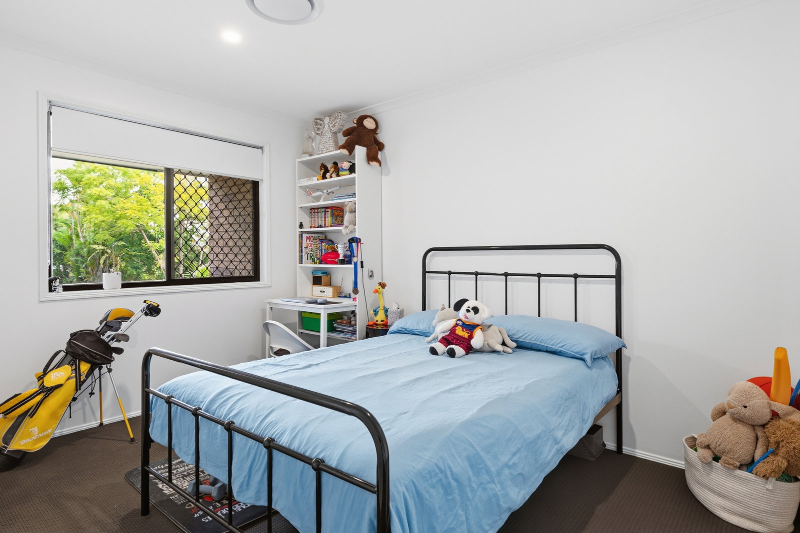 Listing image for 5 Roper Place, Kallangur  QLD  4503