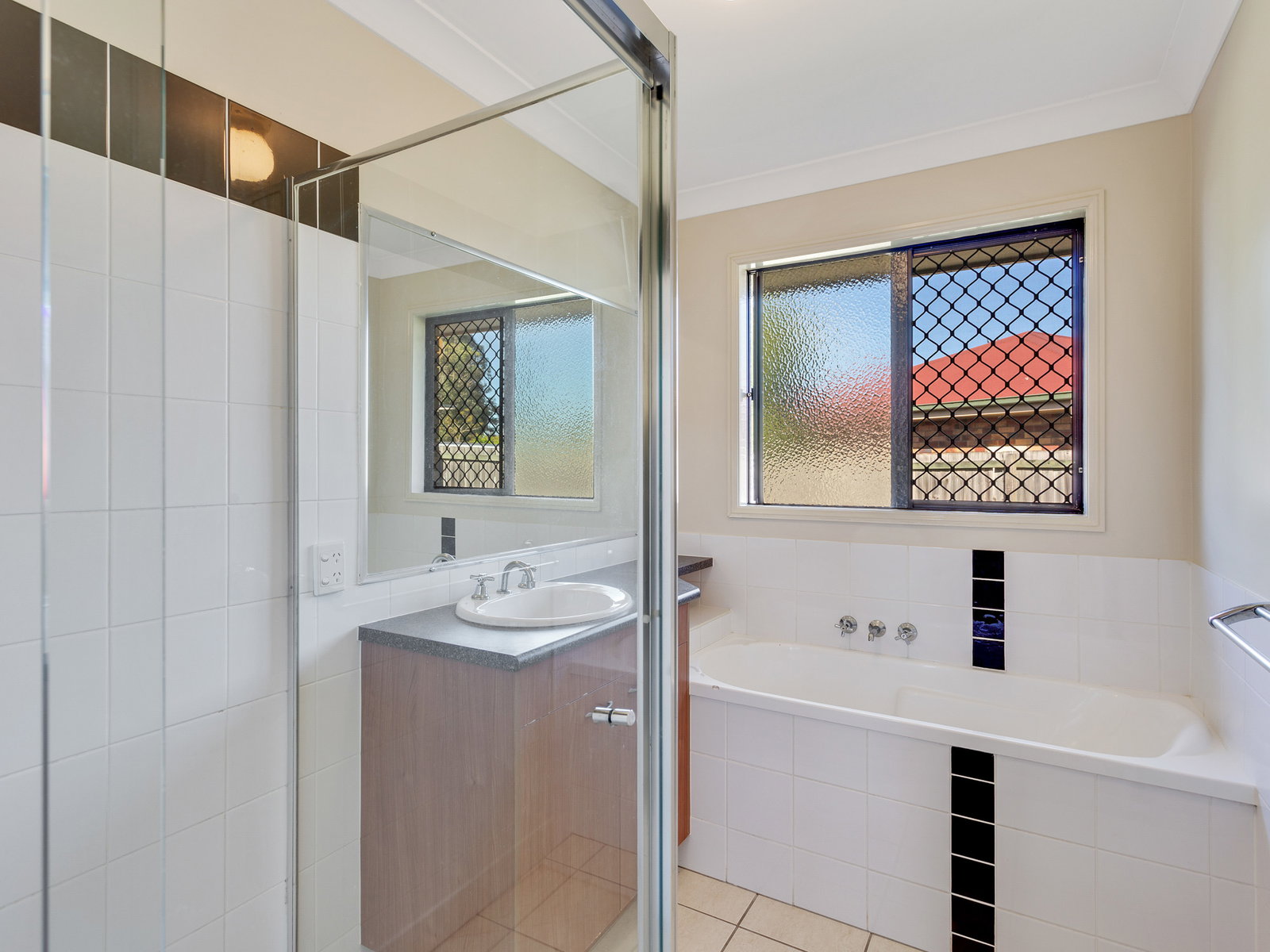 Listing image for 7 Barlee Ct, Warner  QLD  4500