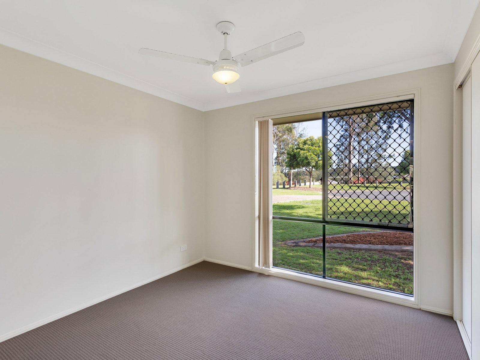 Listing image for 7 Barlee Ct, Warner  QLD  4500