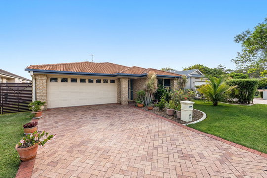 13 Aird St, Sandstone Point