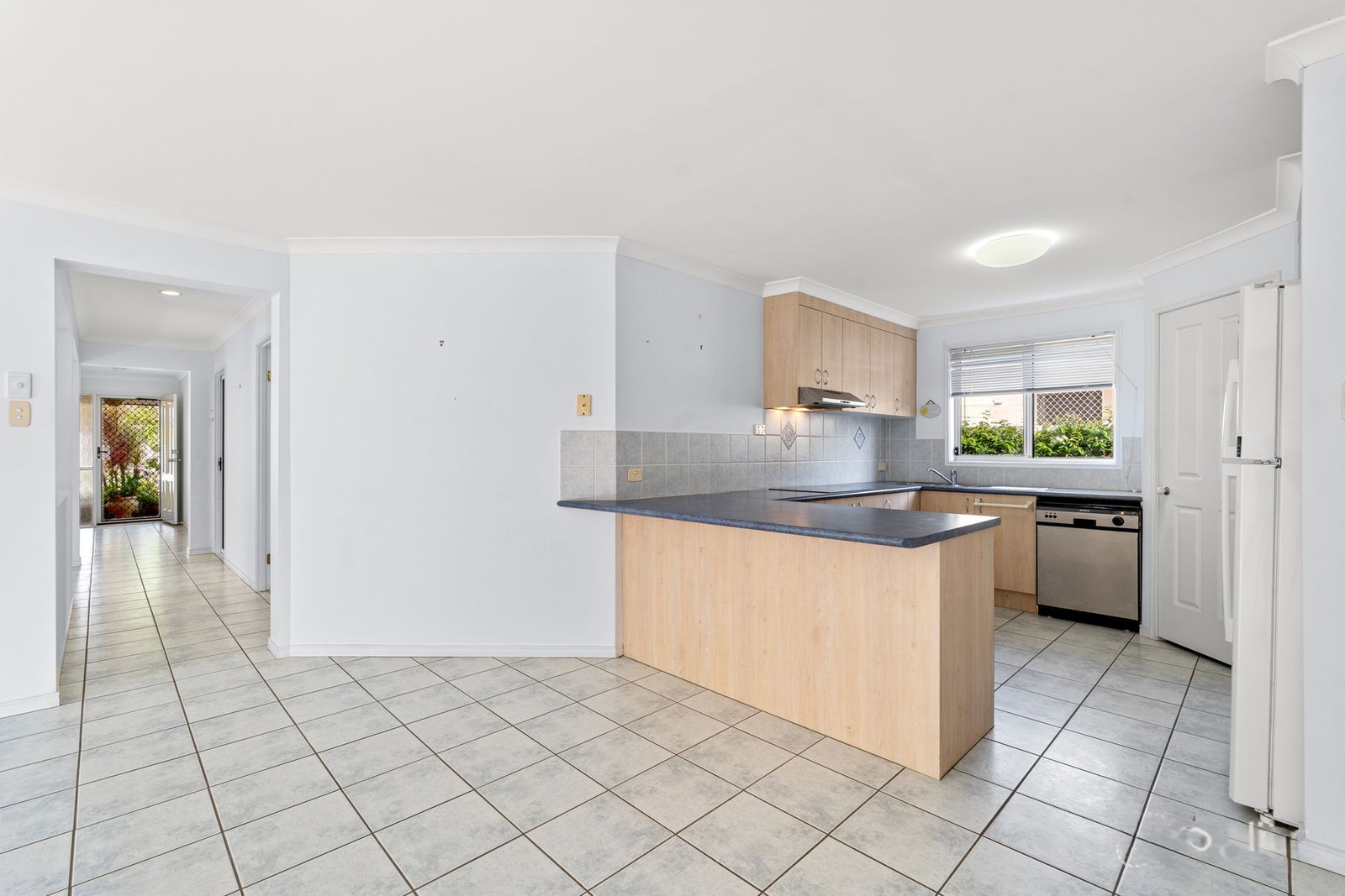 Listing image for 13 Aird St, Sandstone Point  QLD  4511