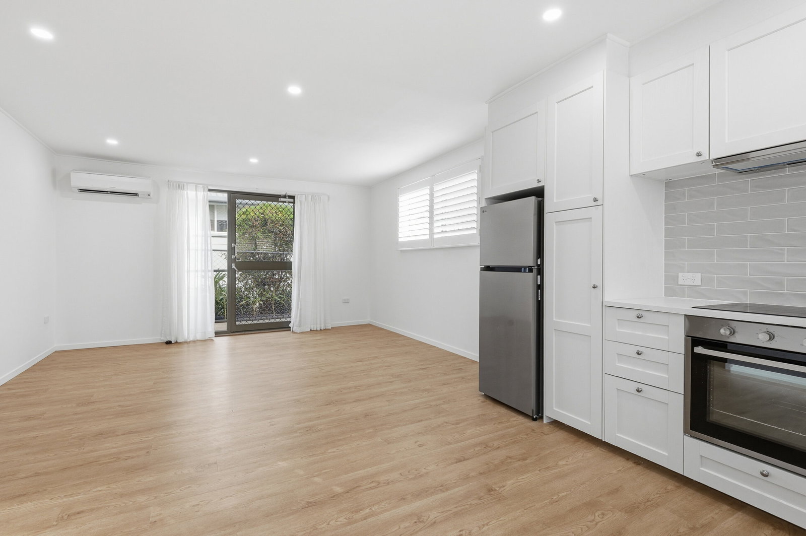 Listing image for 1/120 John St, Redcliffe  QLD  4020