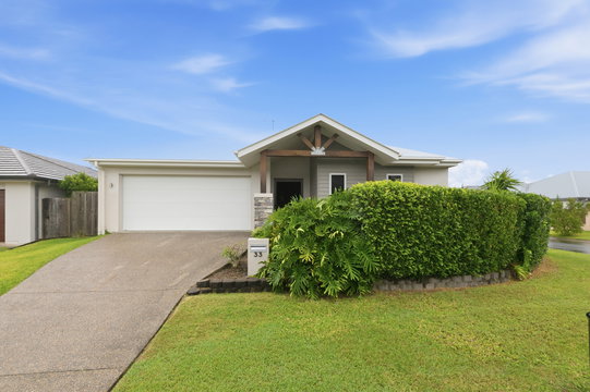 33 Hampden St, North Lakes