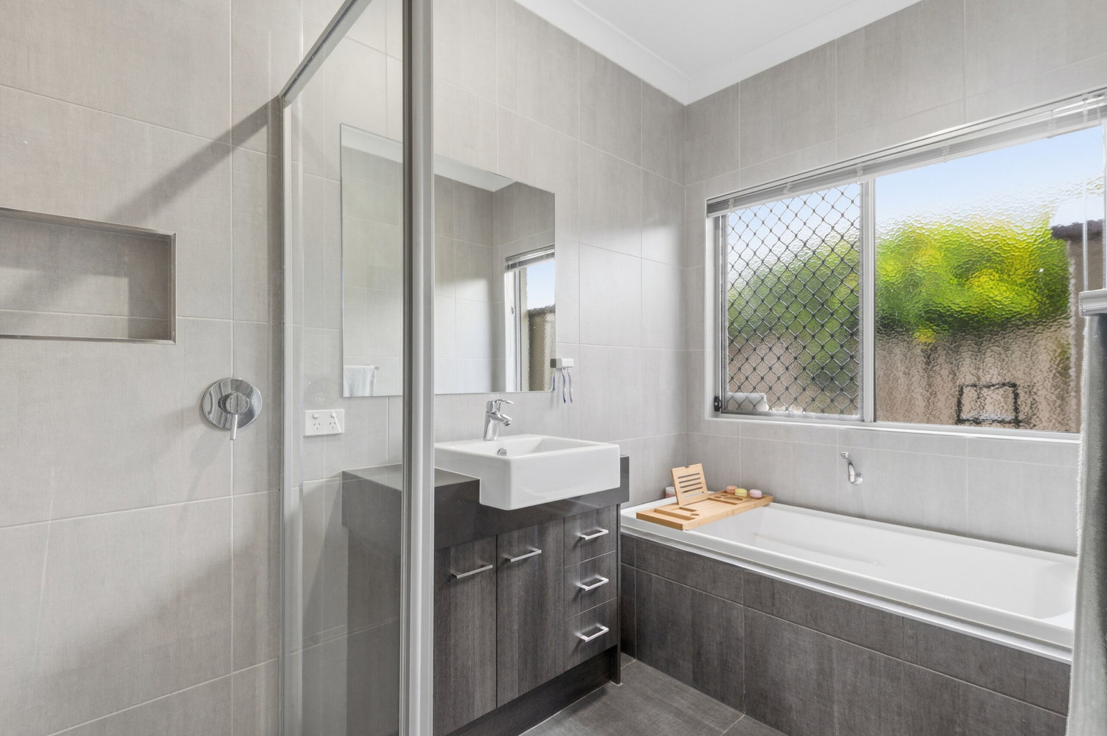 Listing image for 33 Hampden St, North Lakes  QLD  4509
