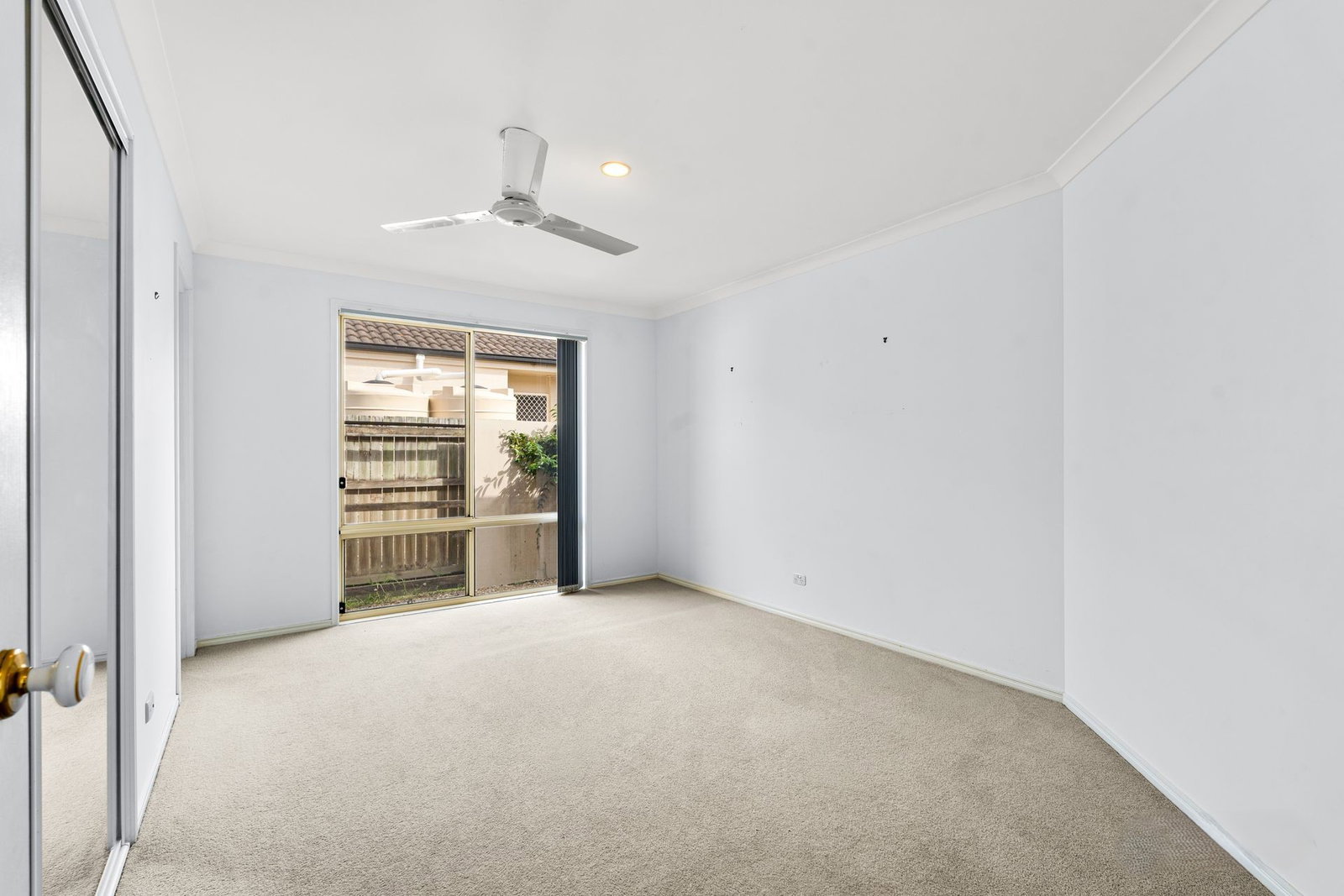 Listing image for 13 Aird St, Sandstone Point  QLD  4511