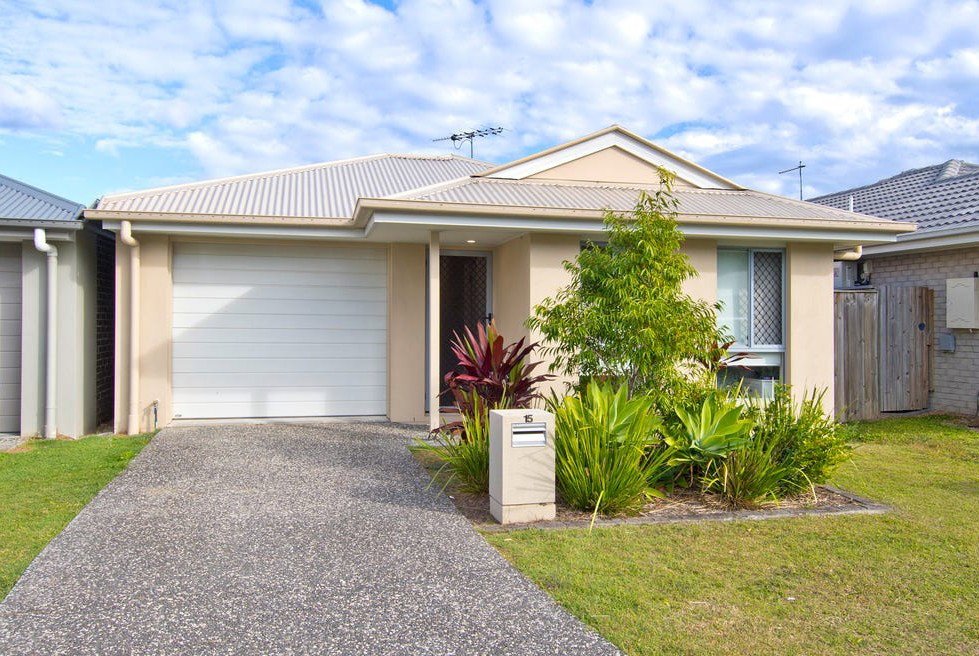 Listing image for 15 Windmill Place, Belivah  QLD  4207