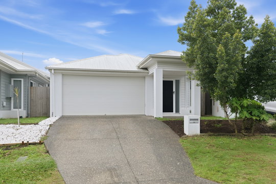 93 Shoreview Boulevard, Griffin