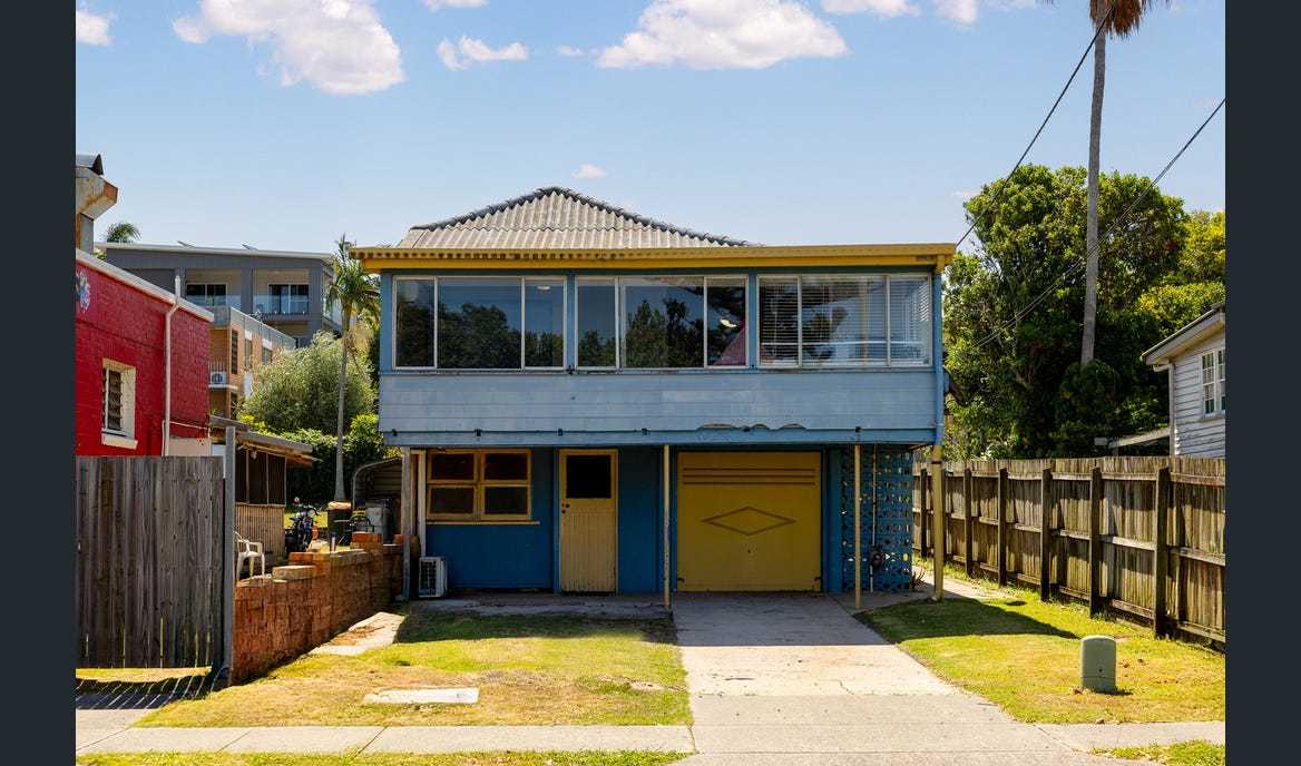 Listing image for 19 Margate Parade, Margate  QLD  4019