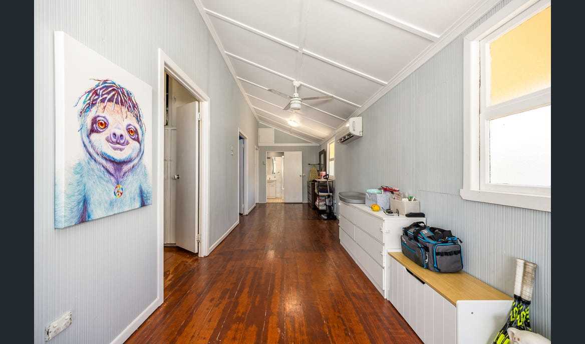 Listing image for 19 Margate Parade, Margate  QLD  4019
