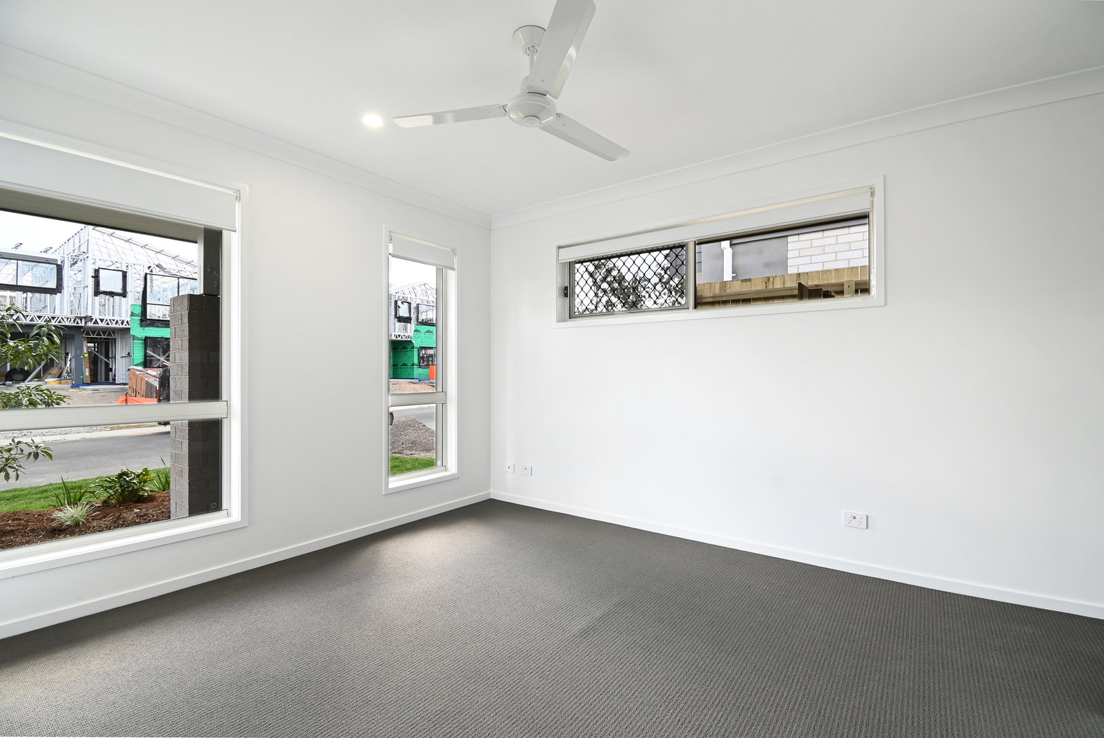 Listing image for 6 Florida Crescent, Spring Mountain  QLD  4300