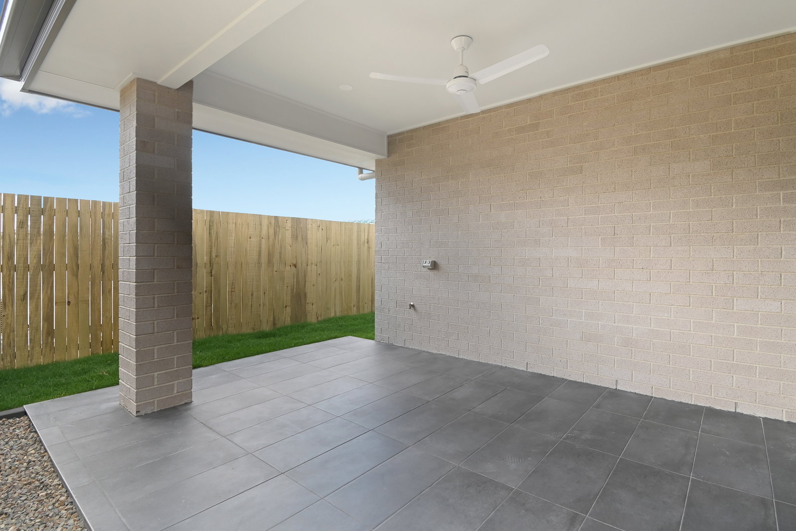 Listing image for 6 Florida Crescent, Spring Mountain  QLD  4300