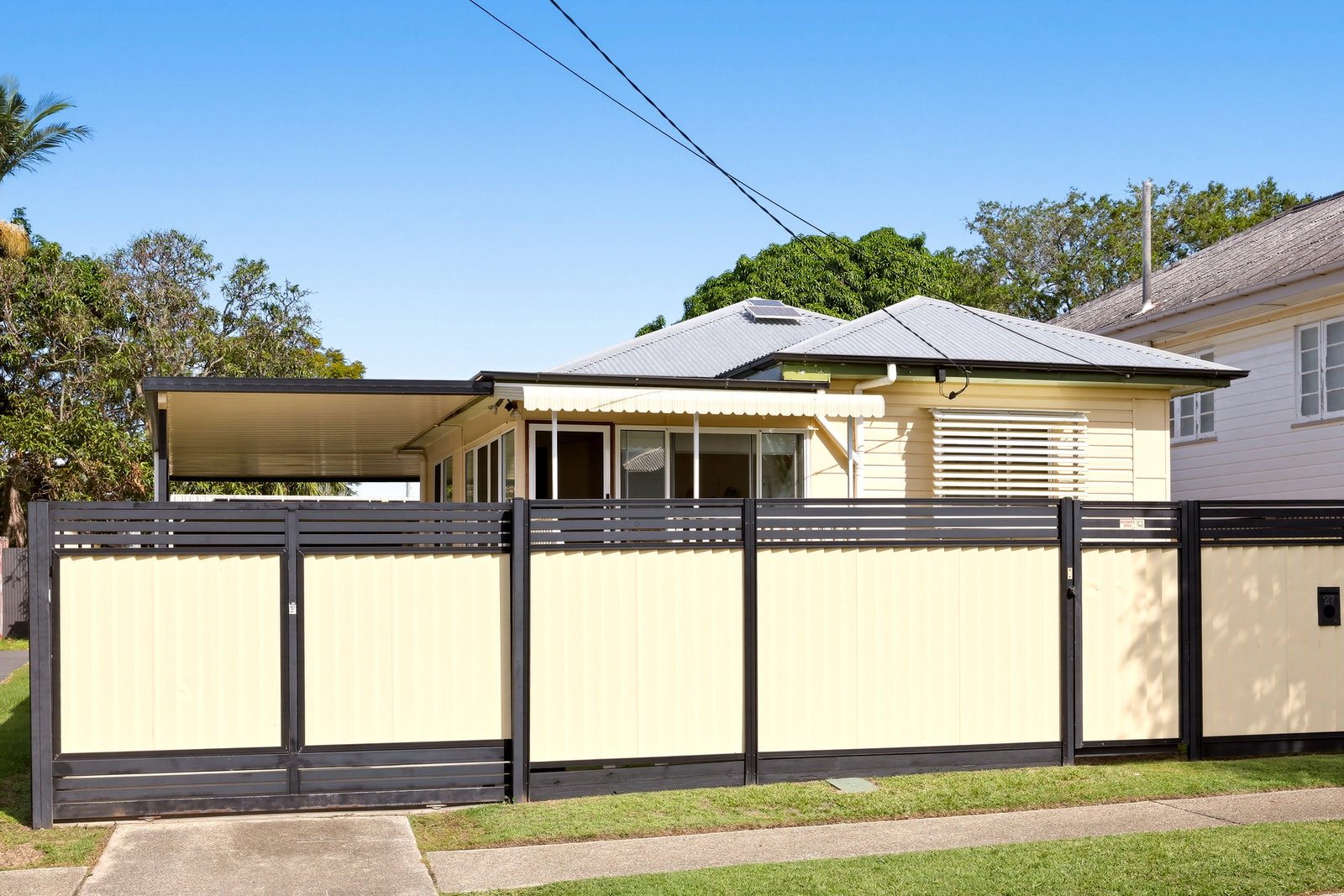 Listing image for 27 Keenan Street, Margate  QLD  4019