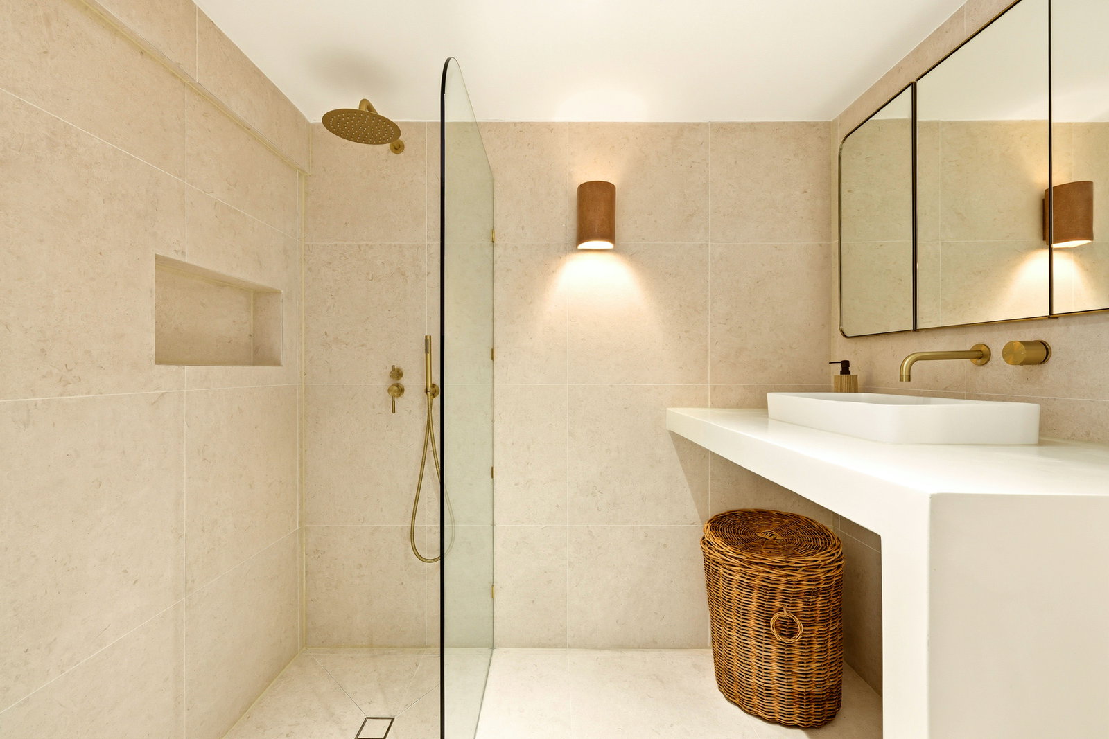 Listing image for 21 Kurumba Street, Kippa-ring  QLD  4021