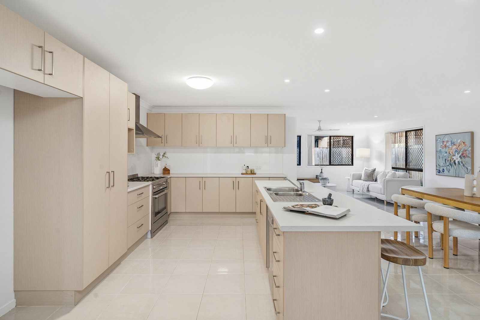 Listing image for 8B Columbus Court, Bray Park  QLD  4500