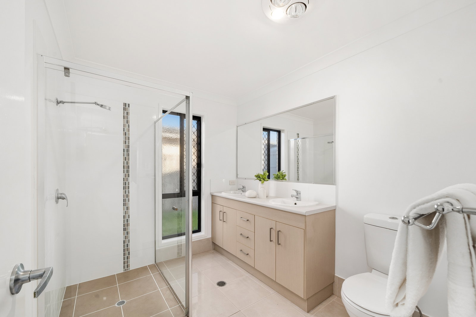 Listing image for 8B Columbus Court, Bray Park  QLD  4500