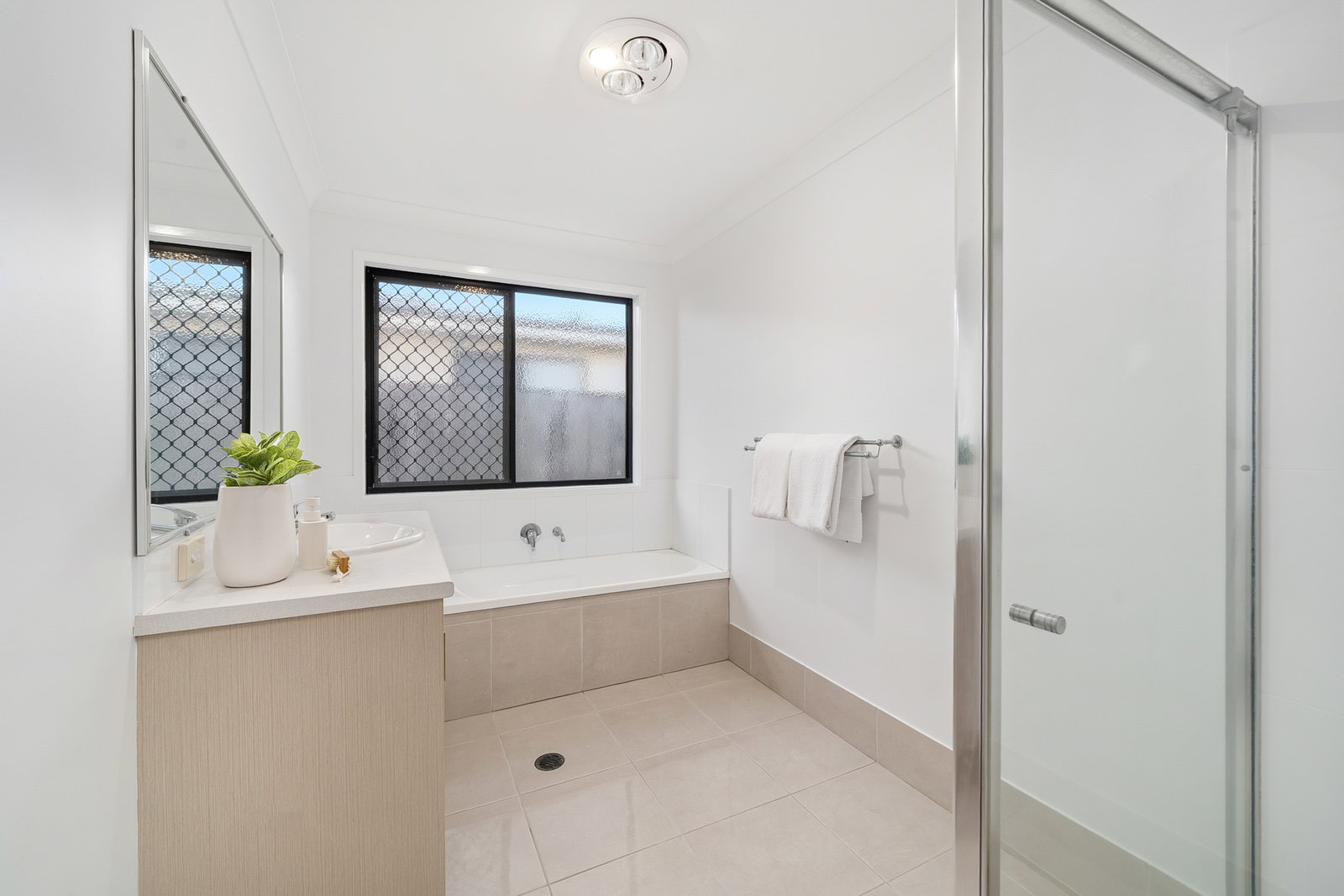 Listing image for 8B Columbus Court, Bray Park  QLD  4500
