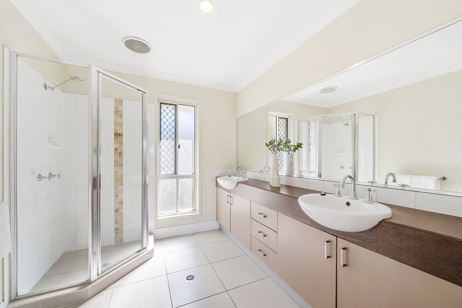Listing image for 1 Toby Close, Kallangur  QLD  4503