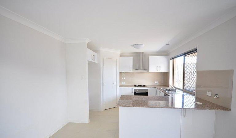 Listing image for 2 Cyan Ct, Morayfield  QLD  4506