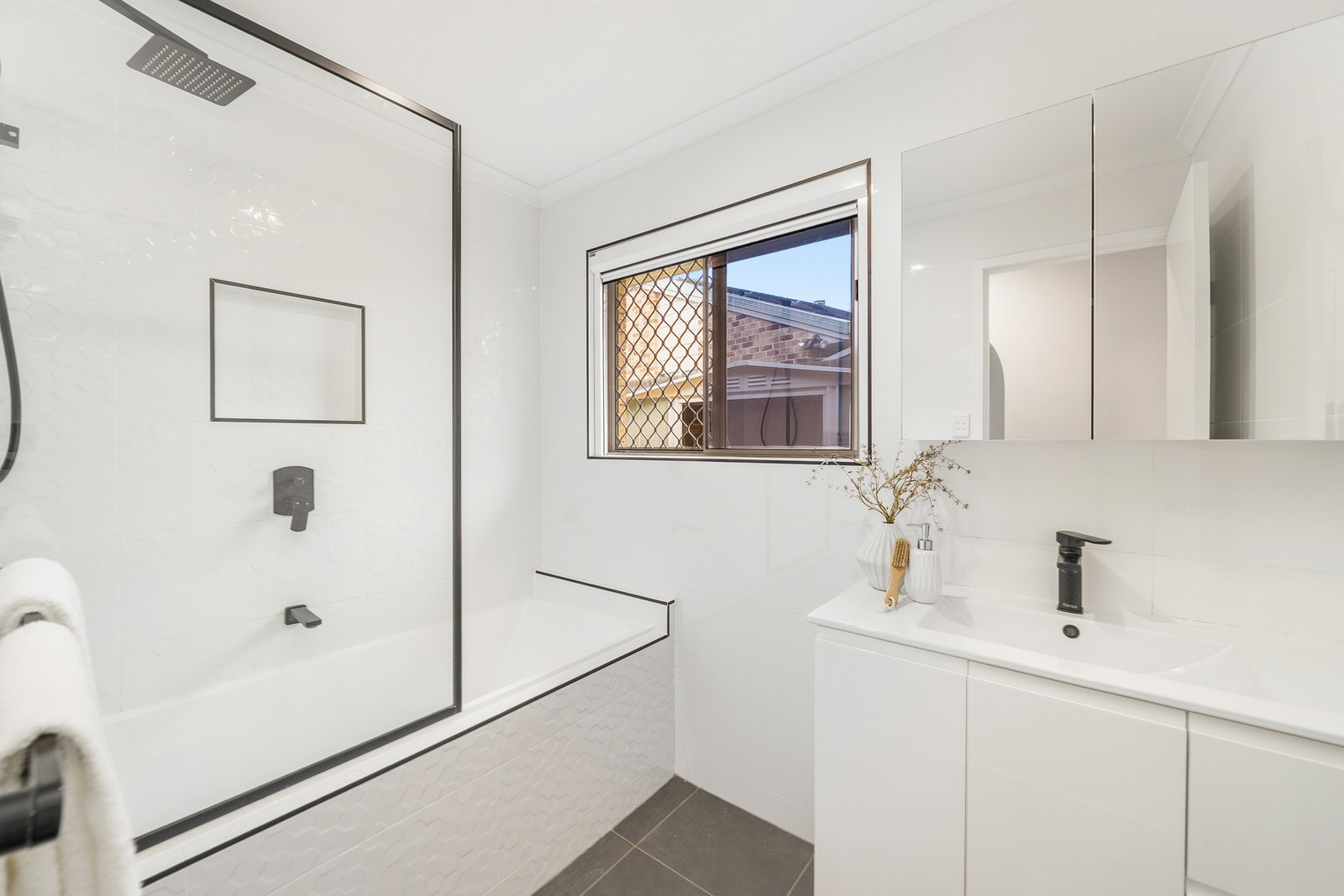 Listing image for 31 Kentwood Drive, Bray Park  QLD  4500
