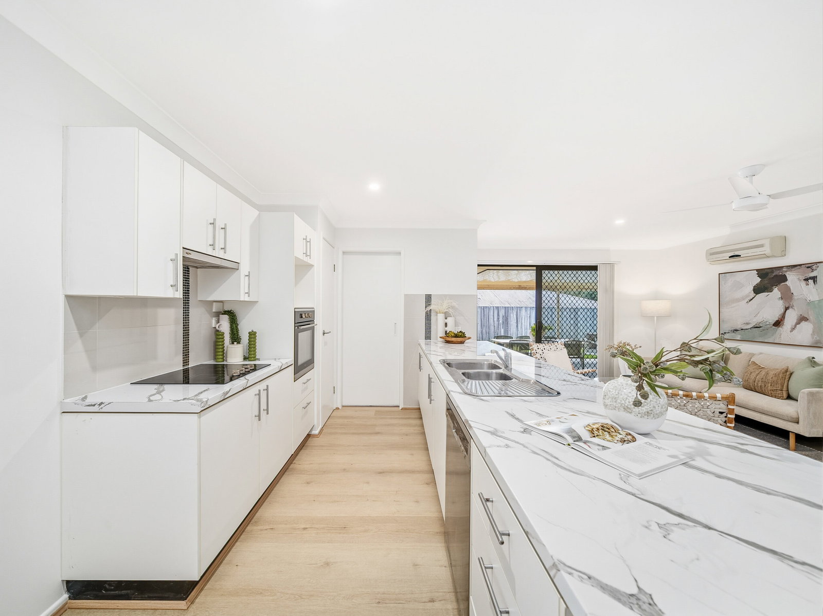 Listing image for 6 Bolte Cr, Kallangur  QLD  4503