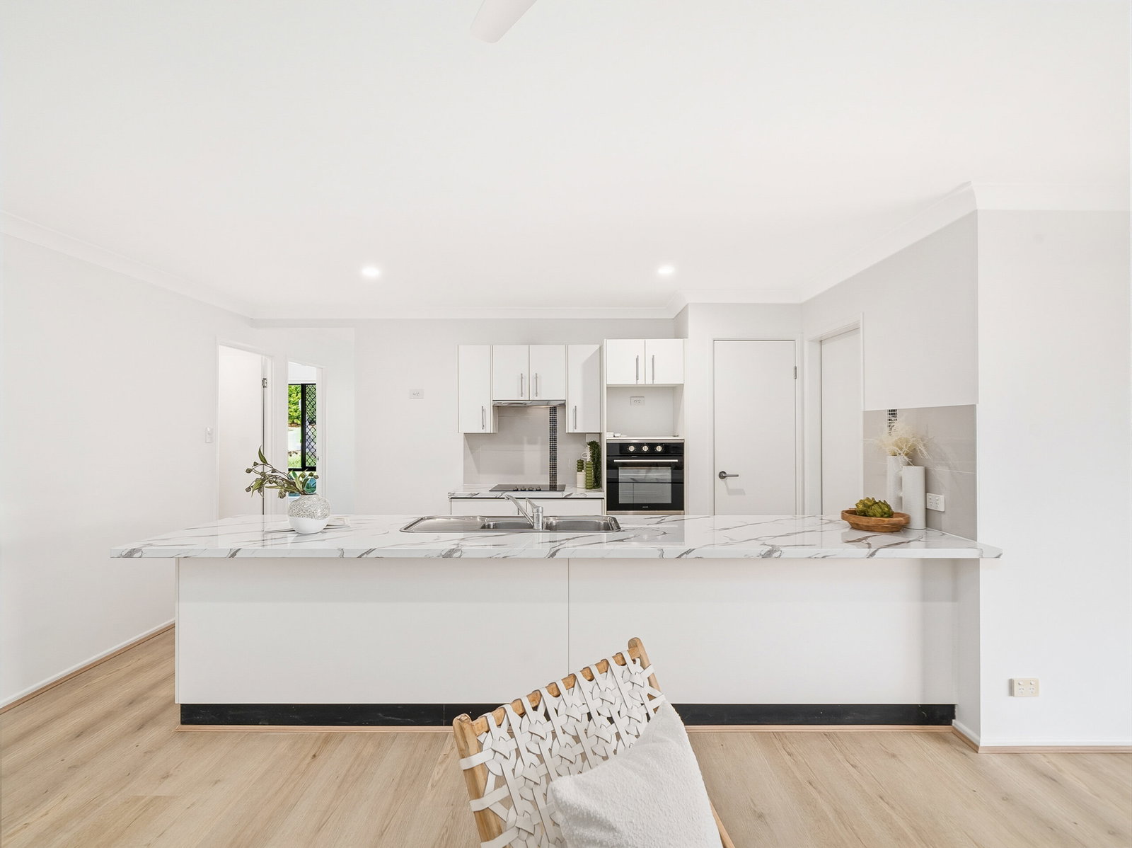 Listing image for 6 Bolte Cr, Kallangur  QLD  4503