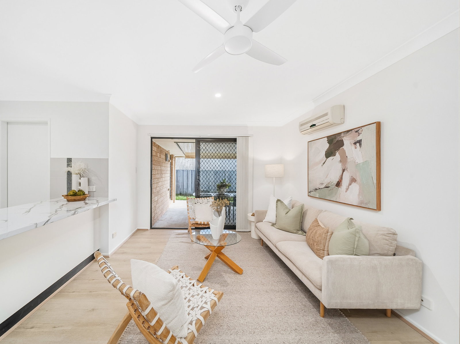 Listing image for 6 Bolte Cr, Kallangur  QLD  4503