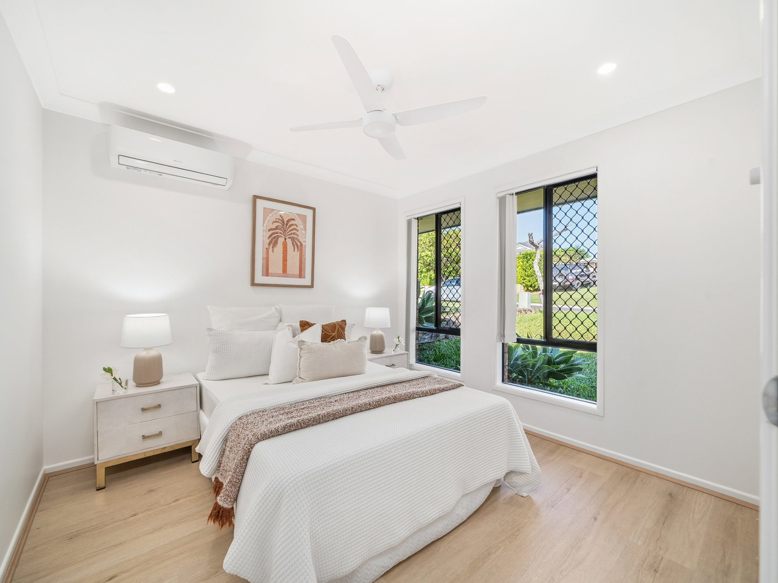 Listing image for 6 Bolte Cr, Kallangur  QLD  4503