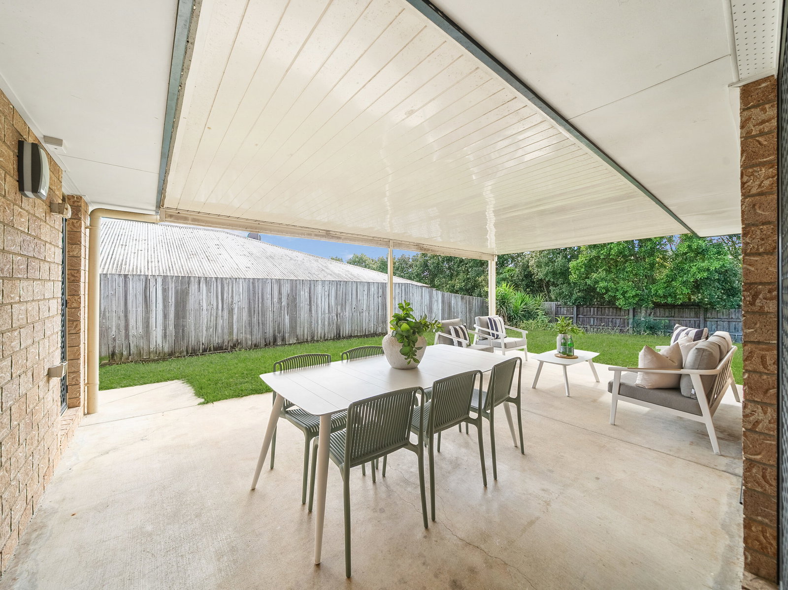 Listing image for 6 Bolte Cr, Kallangur  QLD  4503