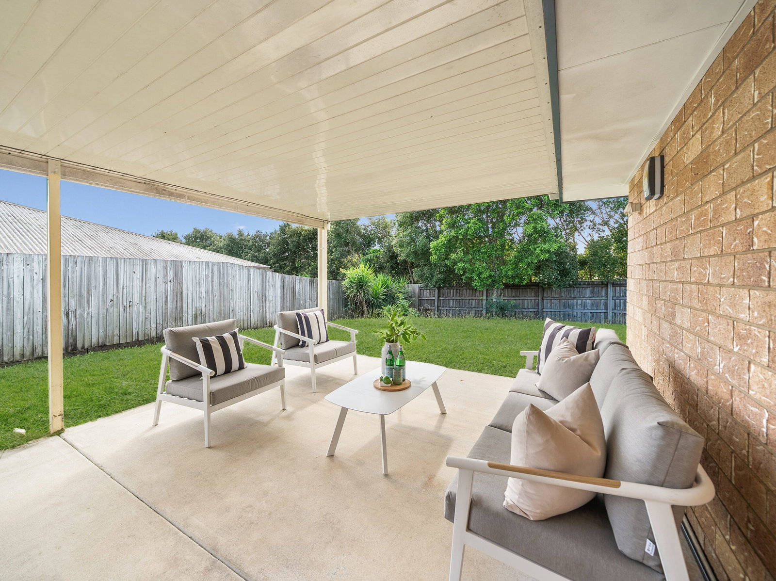 Listing image for 6 Bolte Cr, Kallangur  QLD  4503