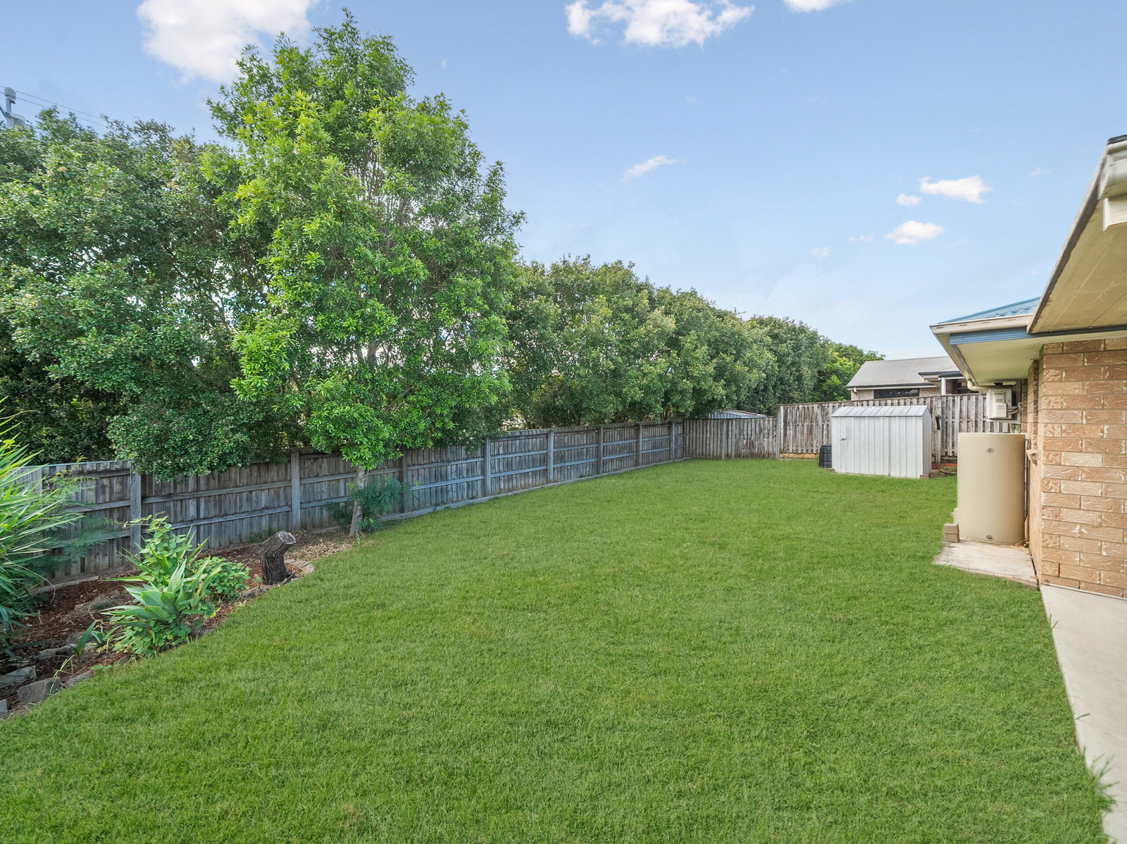 Listing image for 6 Bolte Cr, Kallangur  QLD  4503