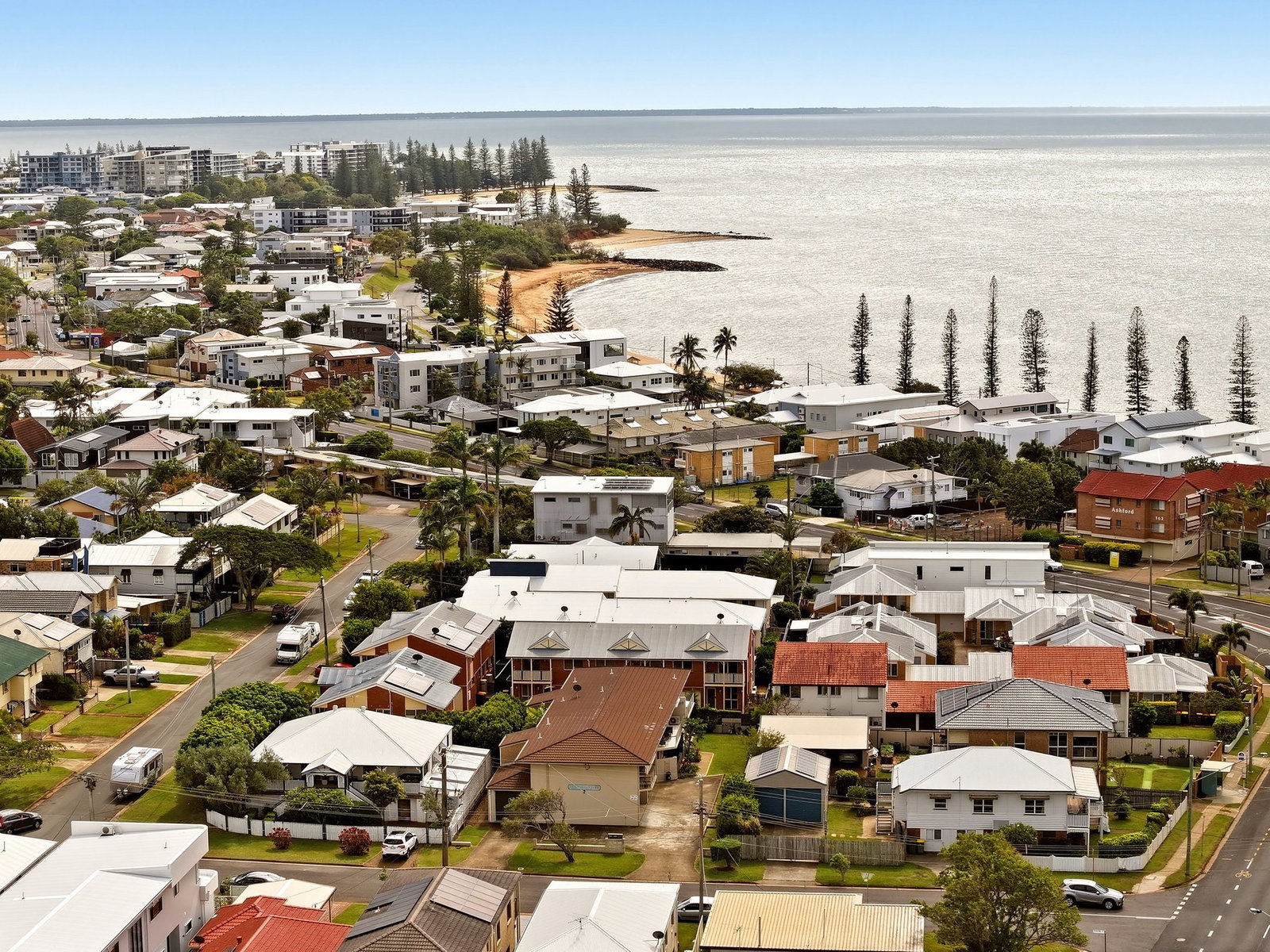 Listing image for 4/2 Osbourne Street, Scarborough  QLD  4020