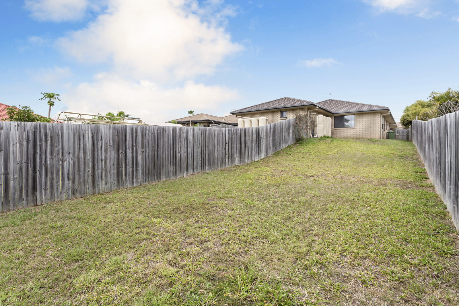 Listing image for 8b Burns Pde, Kallangur  QLD  4503