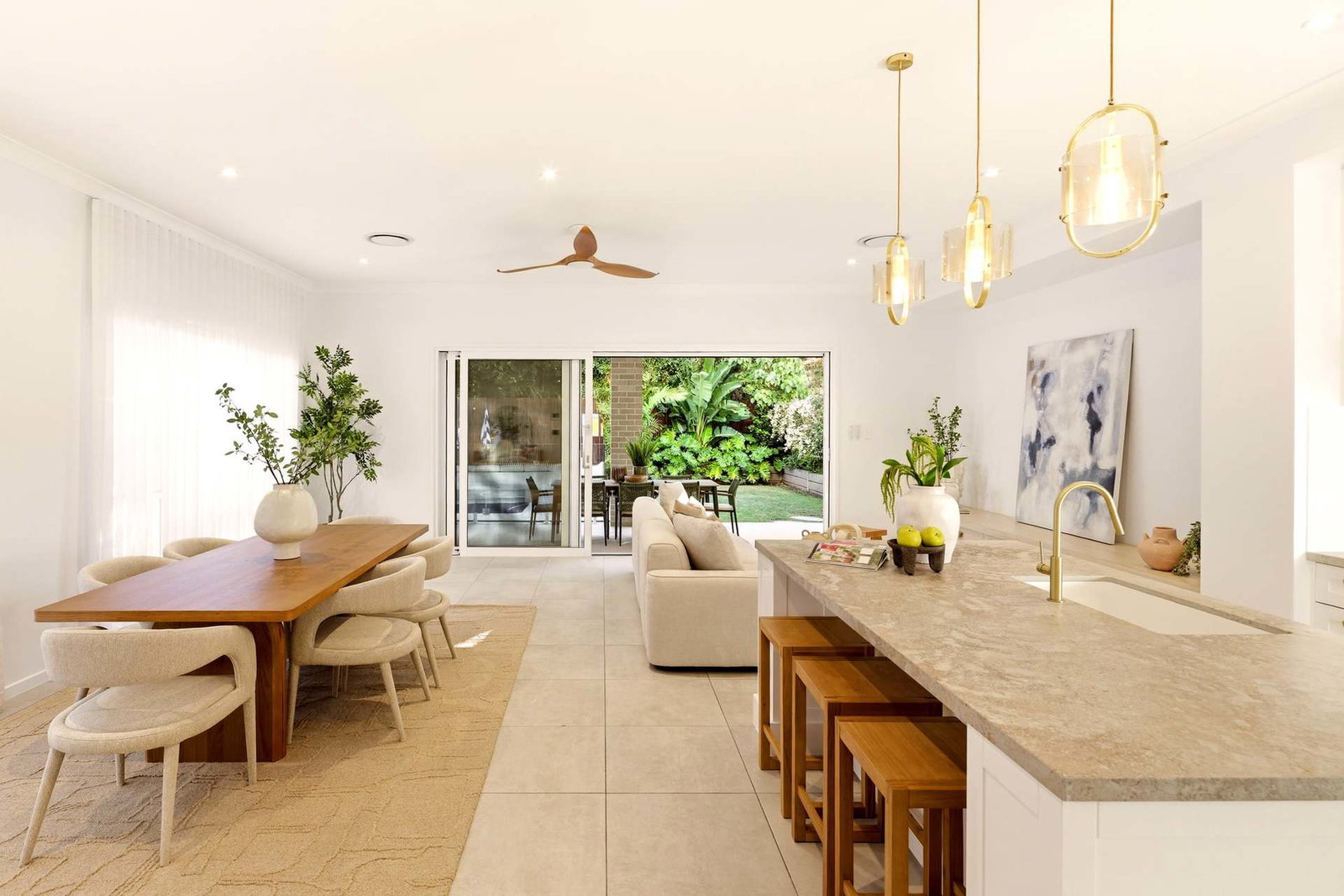 Listing image for 163A Prince Edward Parade, Scarborough  QLD  4020
