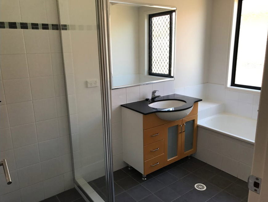 Listing image for 52 Banksia Drive, Raceview  QLD  4305