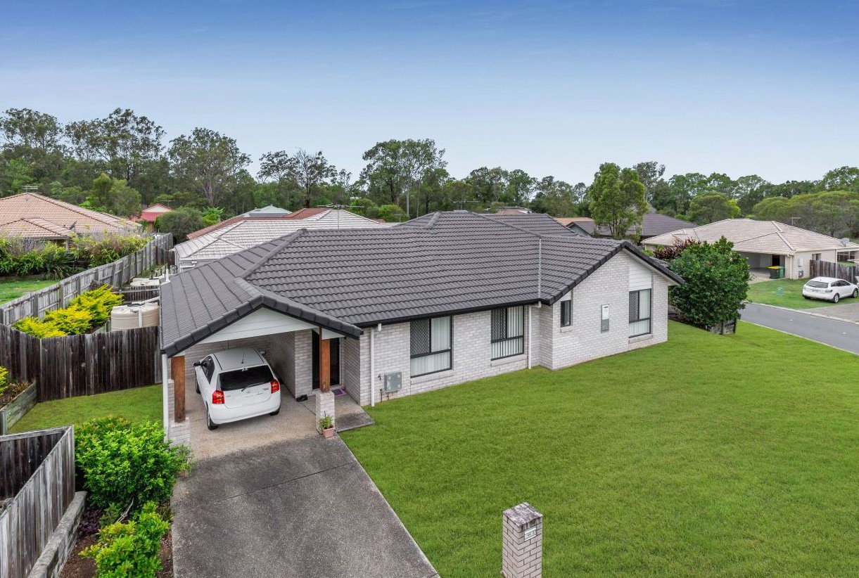 Listing image for 44A Holly Cr, Griffin  QLD  4503