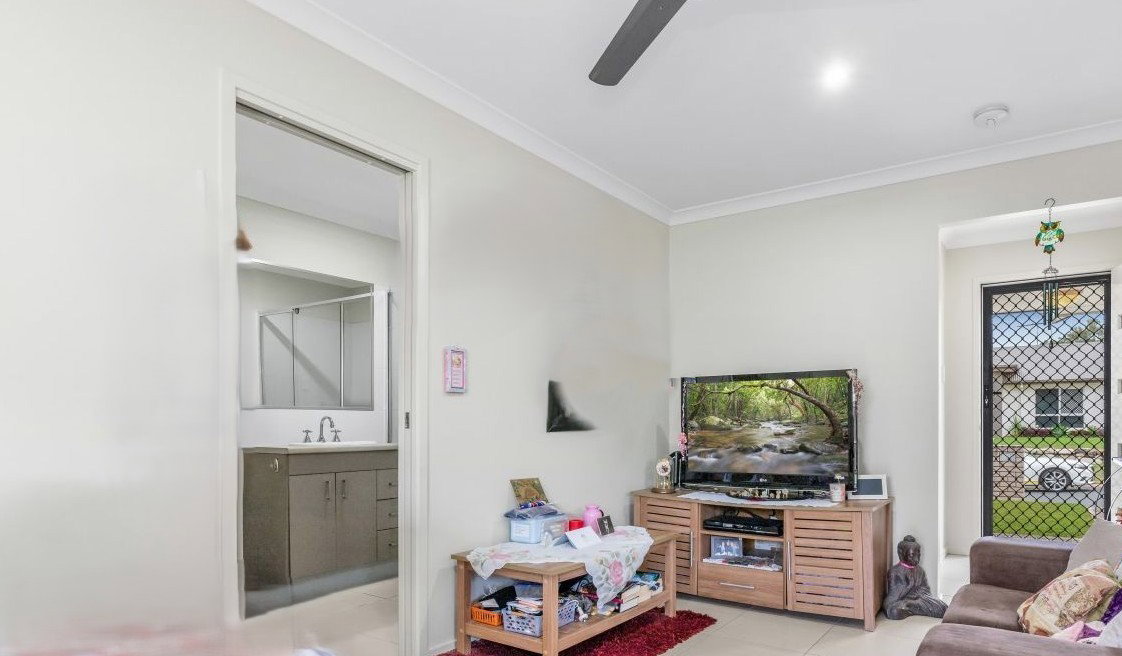 Listing image for 44A Holly Cr, Griffin  QLD  4503