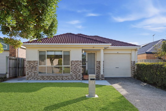 34 Grampion Cct, North Lakes