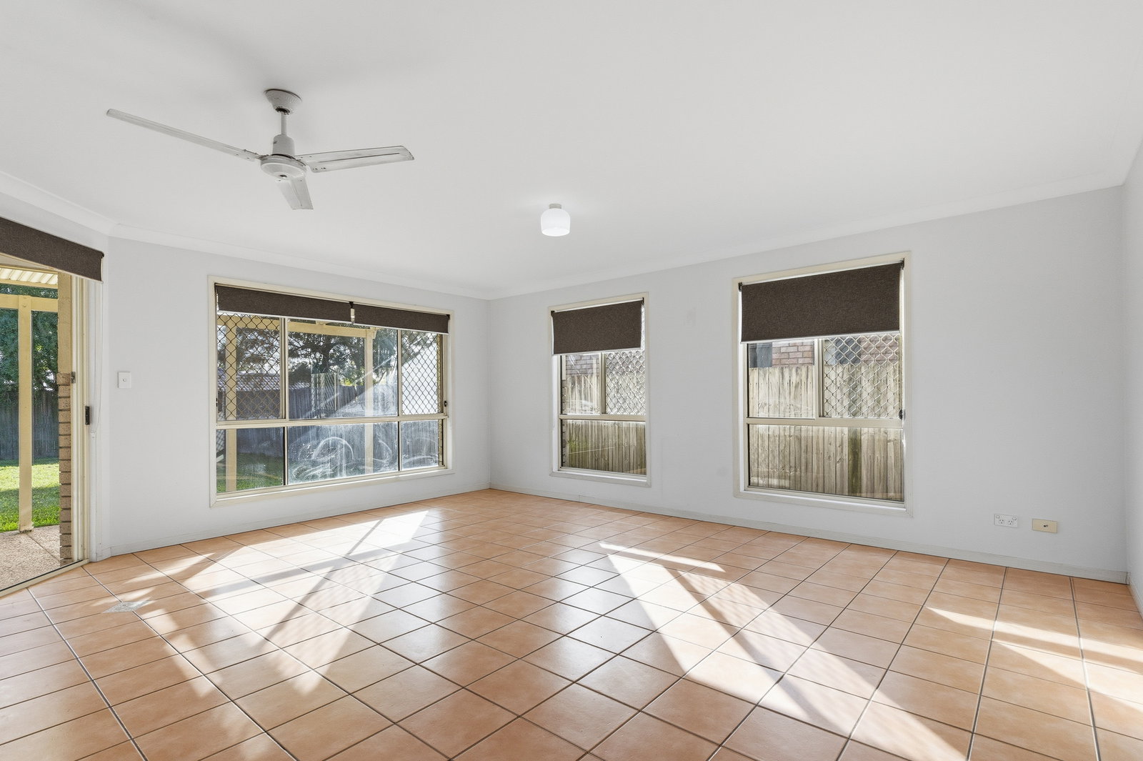 Listing image for 34 Grampion Cct, North Lakes  QLD  4509