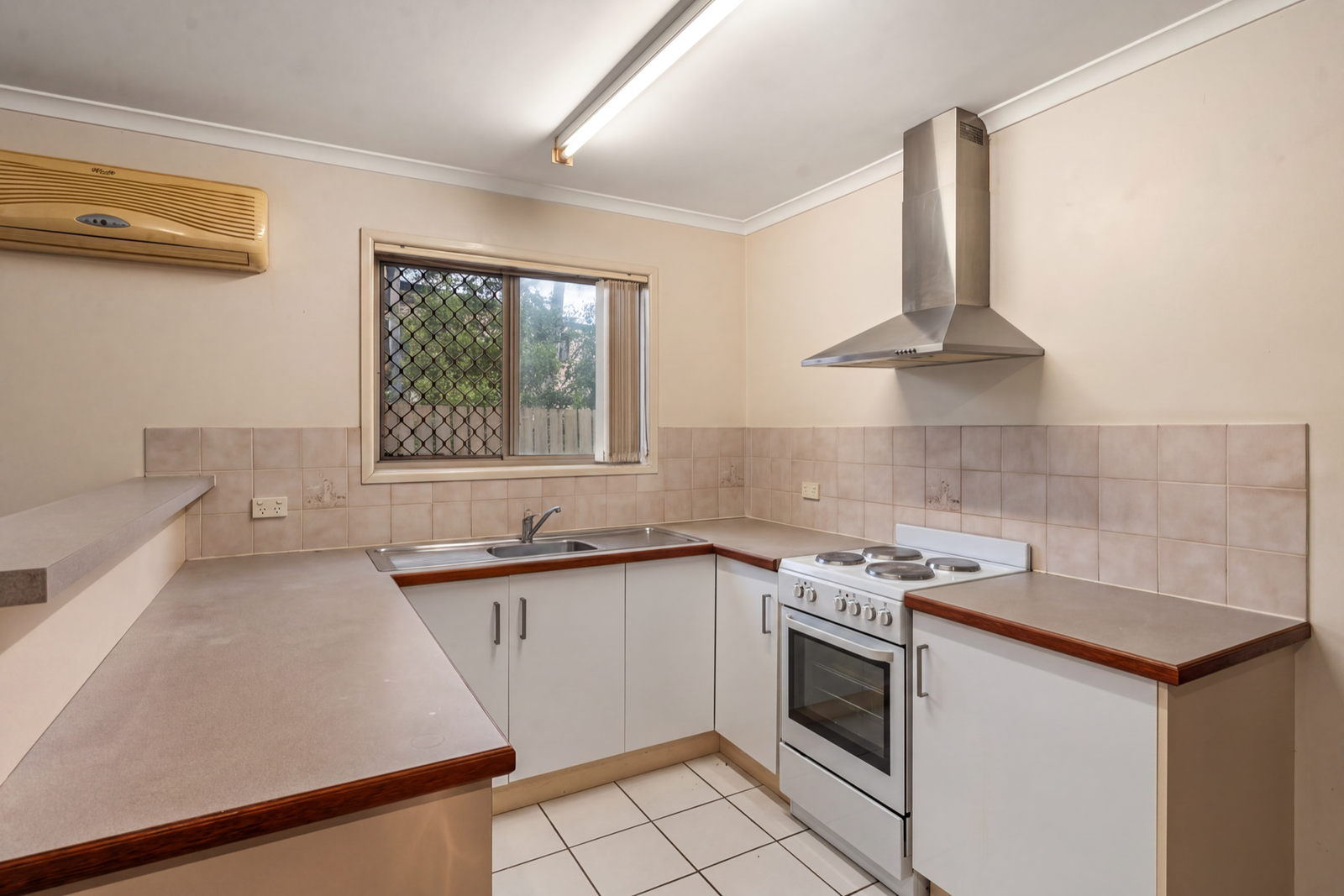 Listing image for 5 Trafalgar Drive, Kippa-ring  QLD  4021