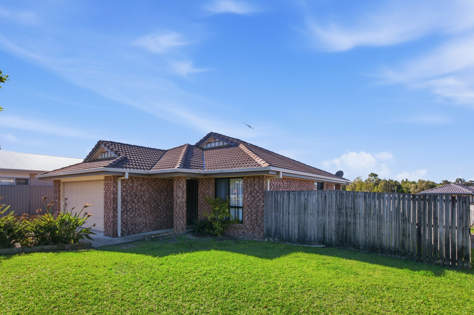 Listing image for 12 Albany Ct, Murrumba Downs  QLD  4503