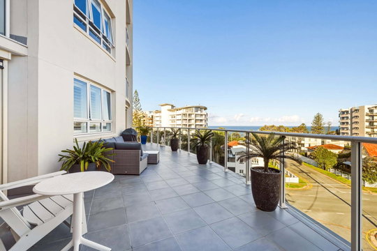 510/81 Sutton Street, Redcliffe