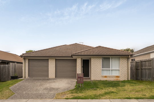 1 & 2/73 Cordeaux Crescent, Redbank Plains