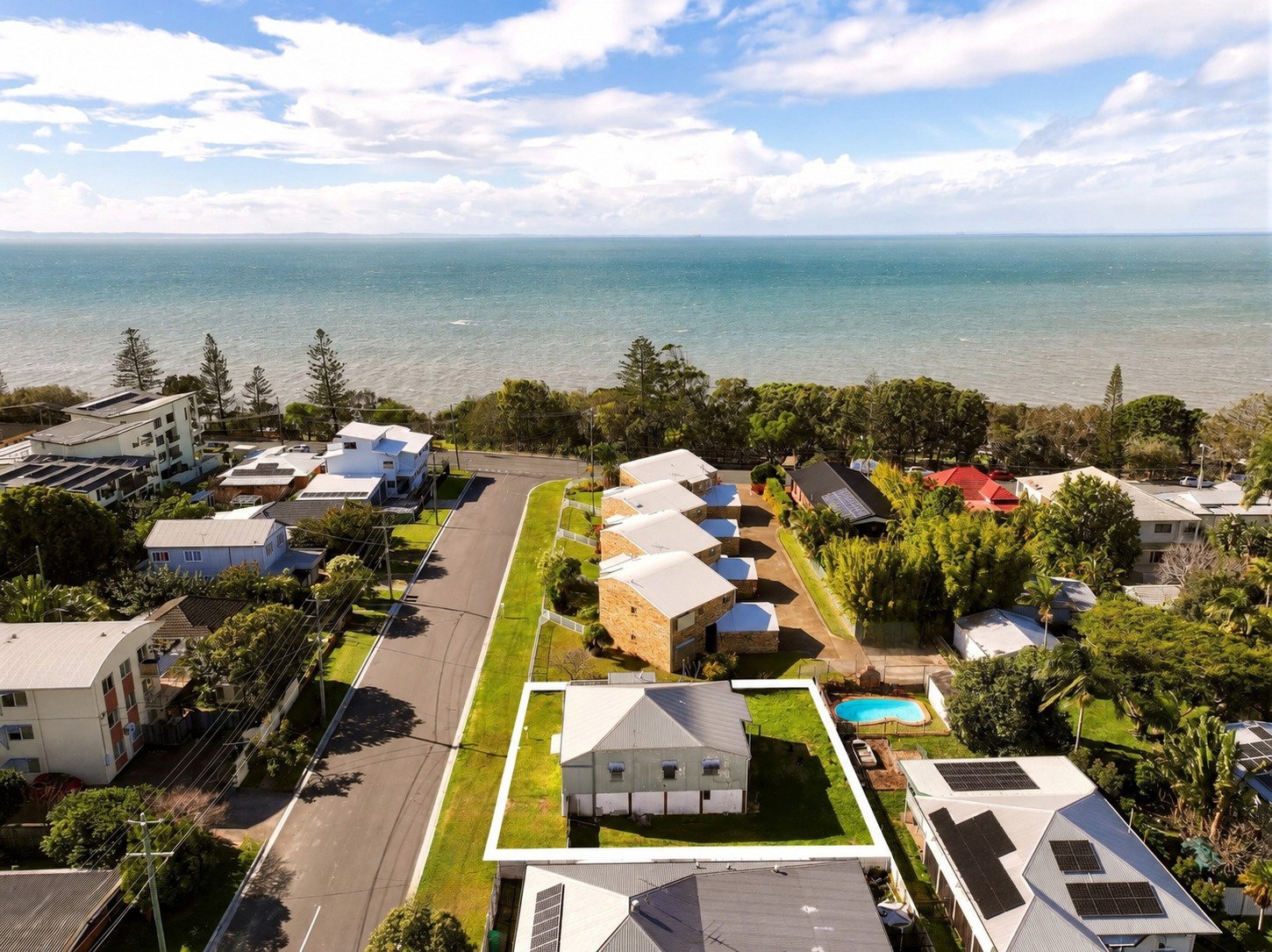 Listing image for 7 Caroline Street, Woody Point  QLD  4019
