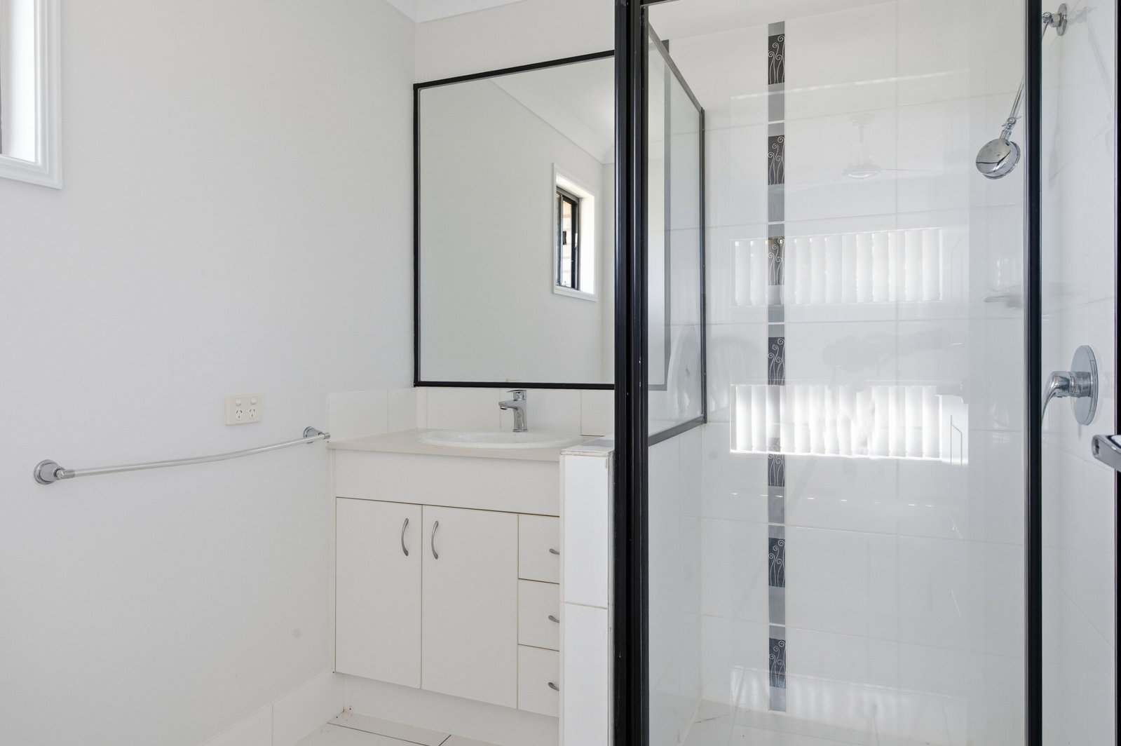 Listing image for 54 Dornoch Crescent, Raceview  QLD  4305